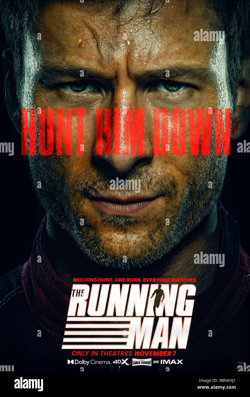 The Running Man (2025) réalisé par Edgar Wright avec Glen Powell, Josh Brolin et Colman Domingo. Dans un avenir dystopique, un homme désespéré rejoint un jeu télévisé mortel où les concurrents sont chassés par des tueurs professionnels à travers le monde pour avoir une chance de liberté et de survie. Affiche avancée AMÉRICAINE UNIQUEMENT POUR USAGE ÉDITORIAL. Crédit : BFA / Paramount Pictures Banque D'Images