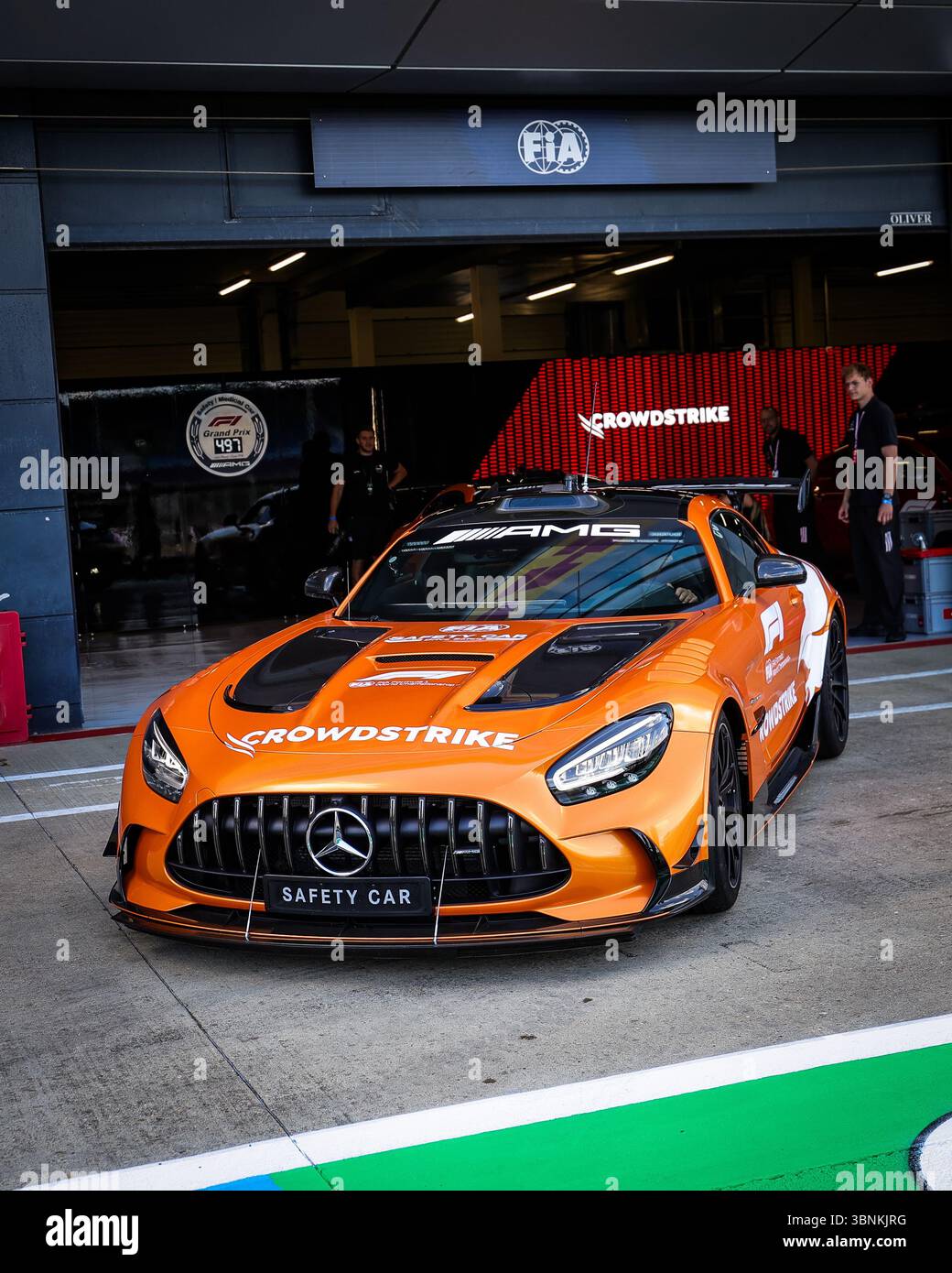 FIA Mercedes-AMG GT Black Series Safety car avec livrée spéciale lors du Grand Prix de Grande-Bretagne de formule 1 Qatar Airways 2025, 12ème manche du Championnat du monde de formule 1 FIA 2025 du 4 au 6 juillet 2025 sur le circuit de Silverstone, à Silverstone, au Royaume-Uni Banque D'Images