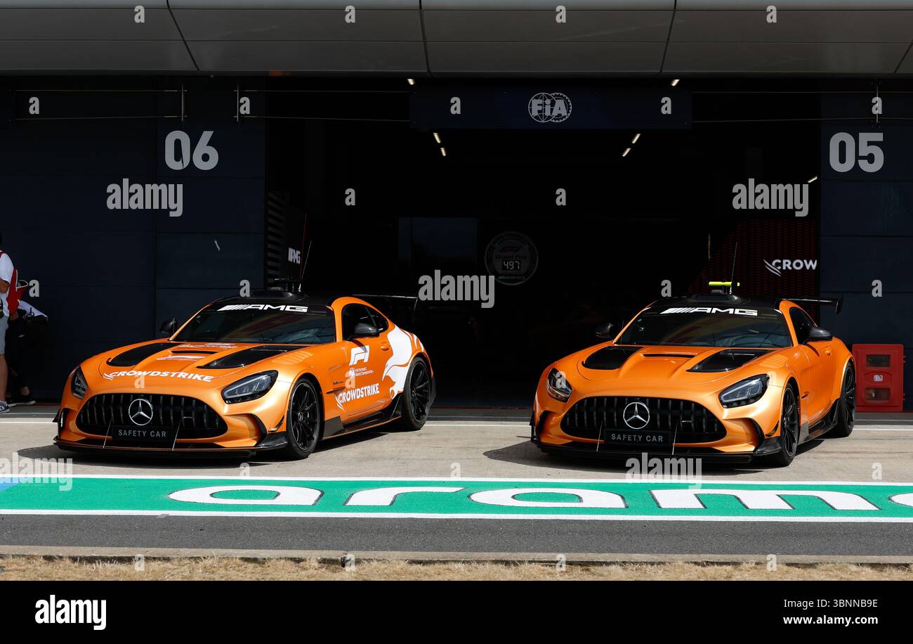 FIA Mercedes-AMG GT Black Series Safety car lors du Grand Prix de Grande-Bretagne de formule 1 Qatar Airways 2025, 12ème manche du Championnat du monde de formule 1 FIA 2025 du 4 au 6 juillet 2025 sur le circuit de Silverstone, à Silverstone, au Royaume-Uni Banque D'Images
