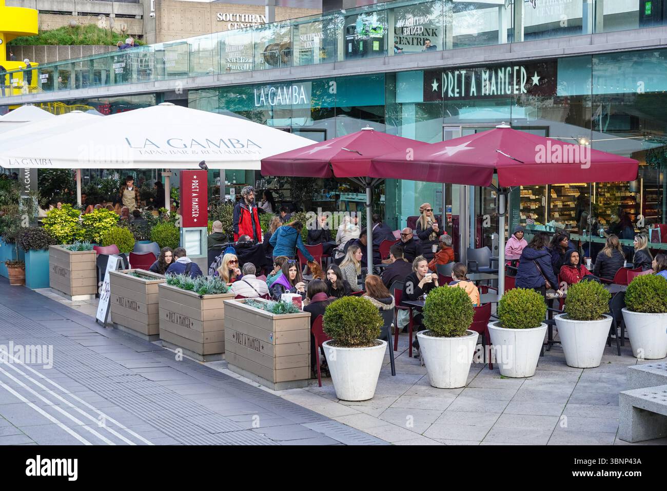 Restaurants et cafés à Southbank Centre, Londres Angleterre Royaume-Uni Royaume-Uni Banque D'Images