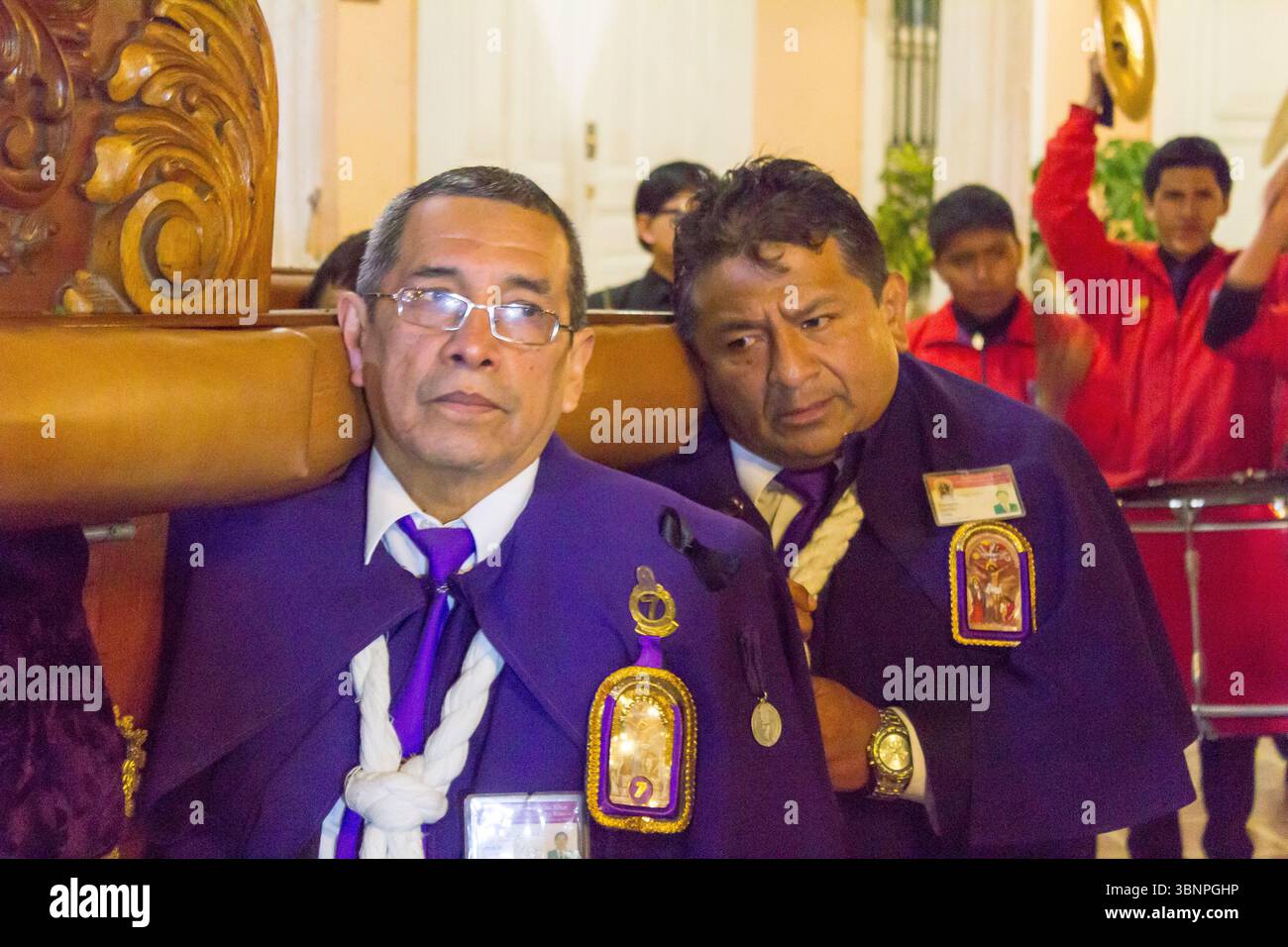 Une procession catholique à Barranco, Lima, PerúPeruvians Banque D'Images