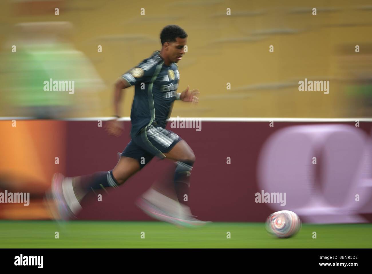 Philadelphie, États-Unis. 26 juin 2025. Rodrygo du Real Madrid lors du match de Coupe du monde FC Salzburg vs Real Madrid FIFA Club au Lincoln Financial Field, Philadelphie. Le crédit photo devrait se lire : Jonathan Moscrop/Sportimage crédit : Sportimage Ltd/Alamy Live News Banque D'Images Philadelphie, États-Unis. 26 juin 2025. Rodrygo du Real Madrid lors du match de Coupe du monde FC Salzburg vs Real Madrid FIFA Club au Lincoln Financial Field, Philadelphie. Le crédit photo devrait se lire : Jonathan Moscrop/Sportimage crédit : Sportimage Ltd/Alamy Live News Banque D'Images