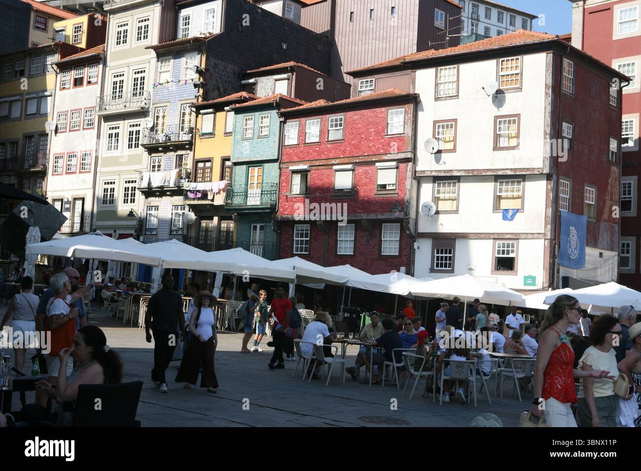 Praca da Ribeira Porto Portugal Banque D'Images