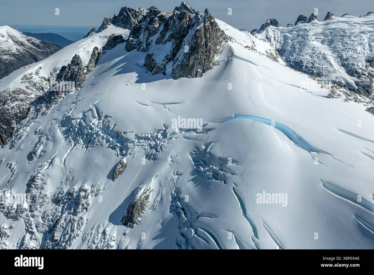 Une vue aérienne des Andes, du sud de la Patagonie, du Chili, de l'Amérique du Sud. Banque D'Images