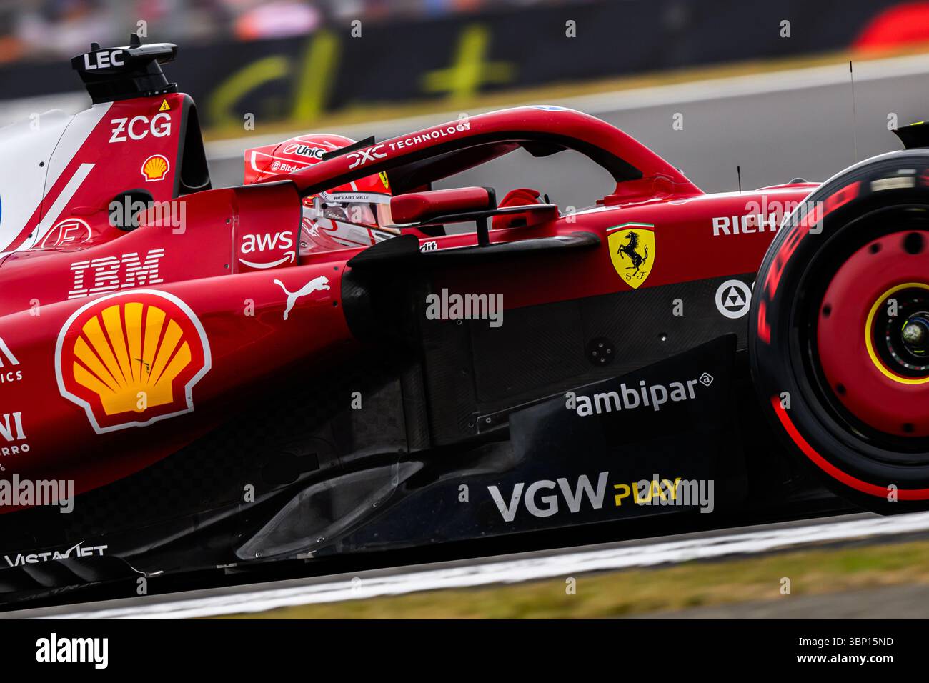 TOWCESTER, ROYAUME-UNI. 05 juillet : Charles Leclerc (Monaco) de la Scuderia Ferrari en troisième séance d'essais lors du Qatar Airways British Grand Prix 2025 au circuit de Silverstone le samedi 05 juillet 2025 à TOWCESTER, ANGLETERRE. Crédit : Taka G Wu/Alamy Live News Banque D'Images