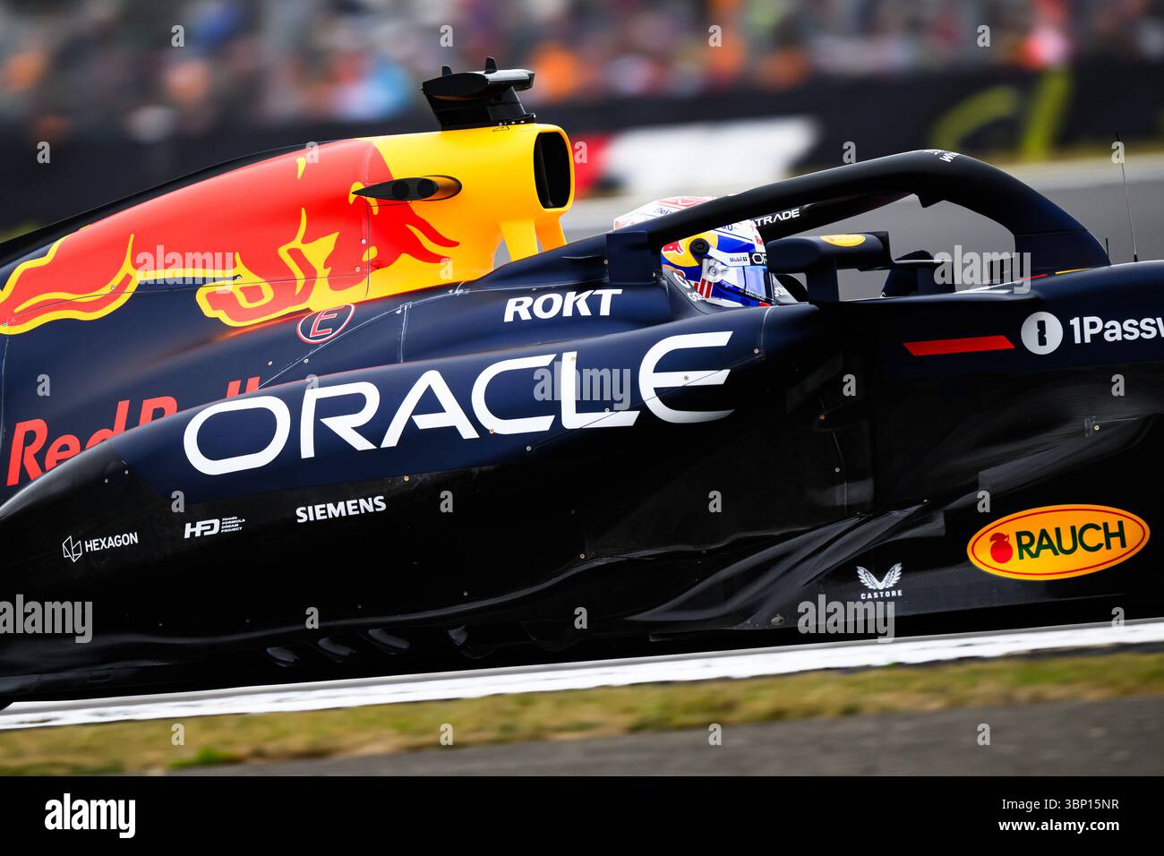 TOWCESTER, ROYAUME-UNI. 05 juillet : Max Verstapen de Red Bull Racing en troisième séance d'essais lors du Qatar Airways British Grand Prix 2025 sur le circuit de Silverstone le samedi 05 juillet 2025 à TOWCESTER, ANGLETERRE. Crédit : Taka G Wu/Alamy Live News Banque D'Images