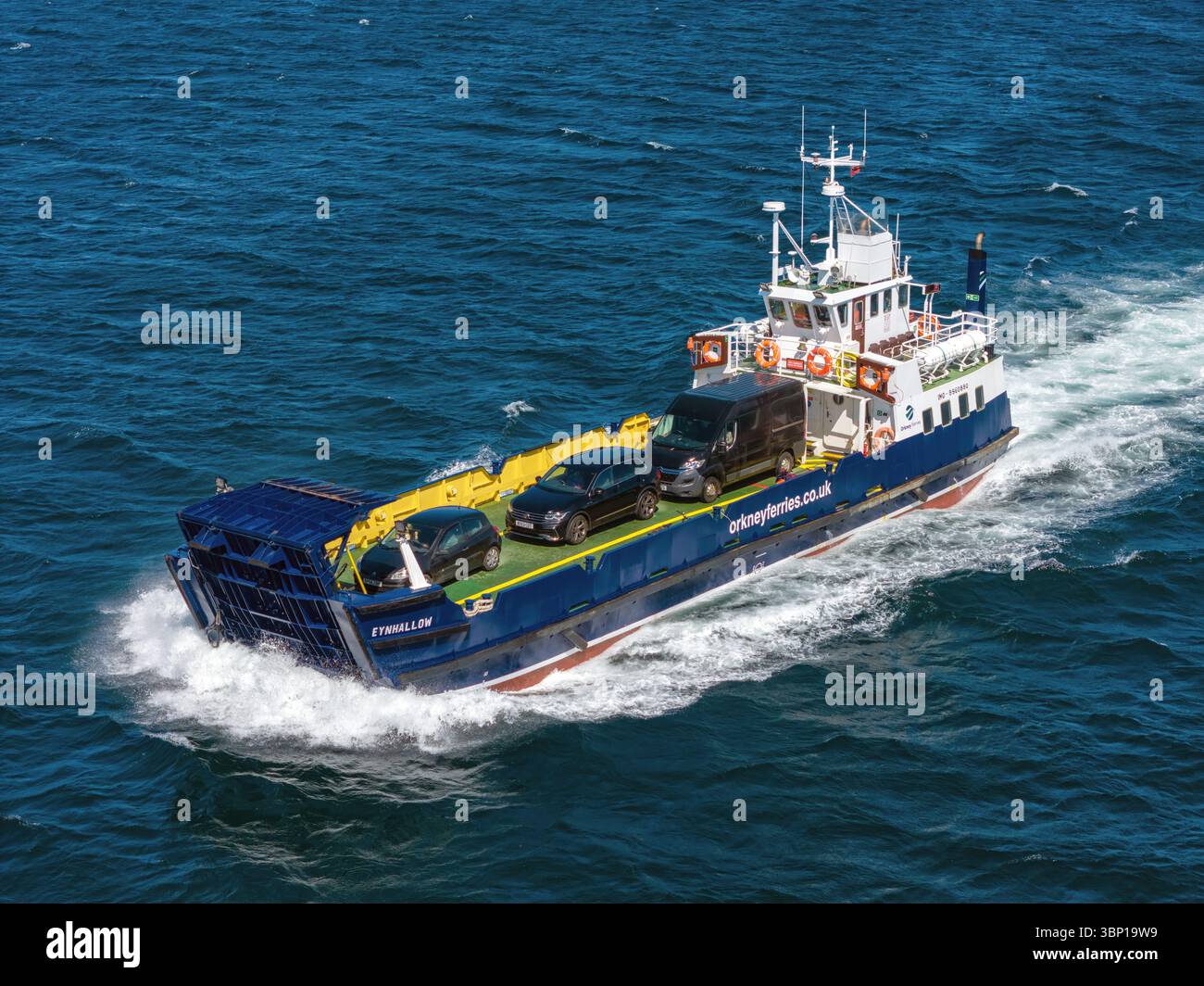 Eynhallow, un ferry inter-îles exploité par Orkney Ferries. Banque D'Images
