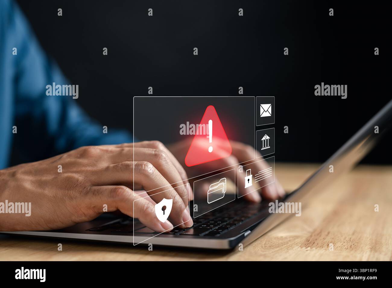 Alerte d'arnaque de données popup sur l'icône d'avertissement de l'écran d'ordinateur portable pour fraude en ligne, attaque de phishing, vol d'identité, violation de sécurité, escroquerie Internet, données personnelles r Banque D'Images