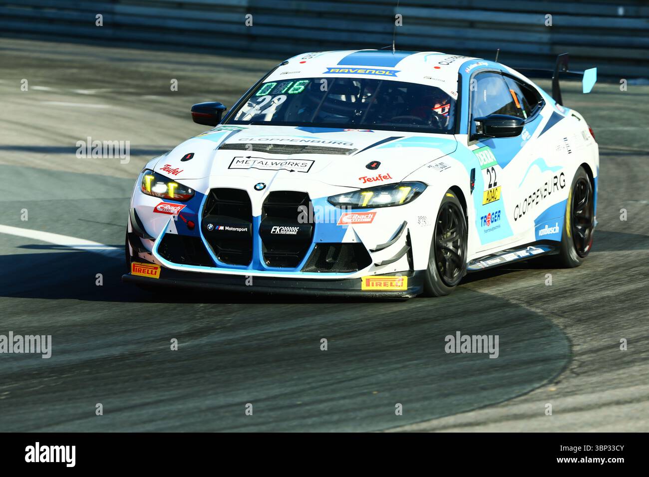 Nürnberg, Deutschland 04. - 06. Juillet 2025 : ADAC - GT4 - Allemagne - Norisring - 1.Rennen Im Bild : A.Joachimsen/N.Tröger/Troeger (FK performance Motorsport BMW M4 GT4 Evo) Banque D'Images