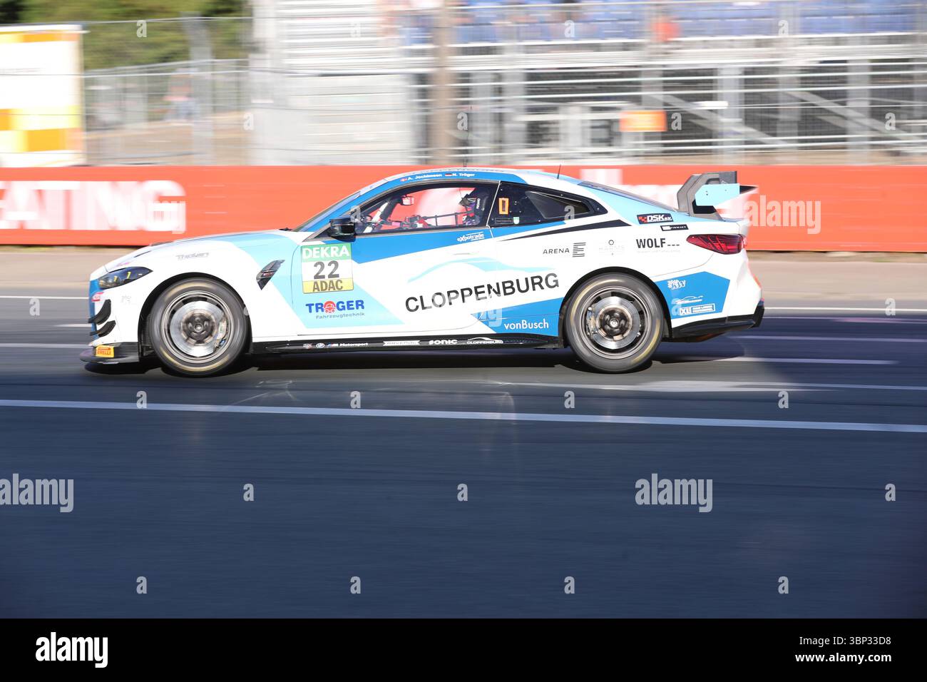 Nürnberg, Deutschland 04. - 06. Juillet 2025 : ADAC - GT4 - Allemagne - Norisring - 1.Rennen Im Bild : A.Joachimsen/NTröger/Troeger (FK performance Motorsport BMW M4 GT4 Evo) Banque D'Images