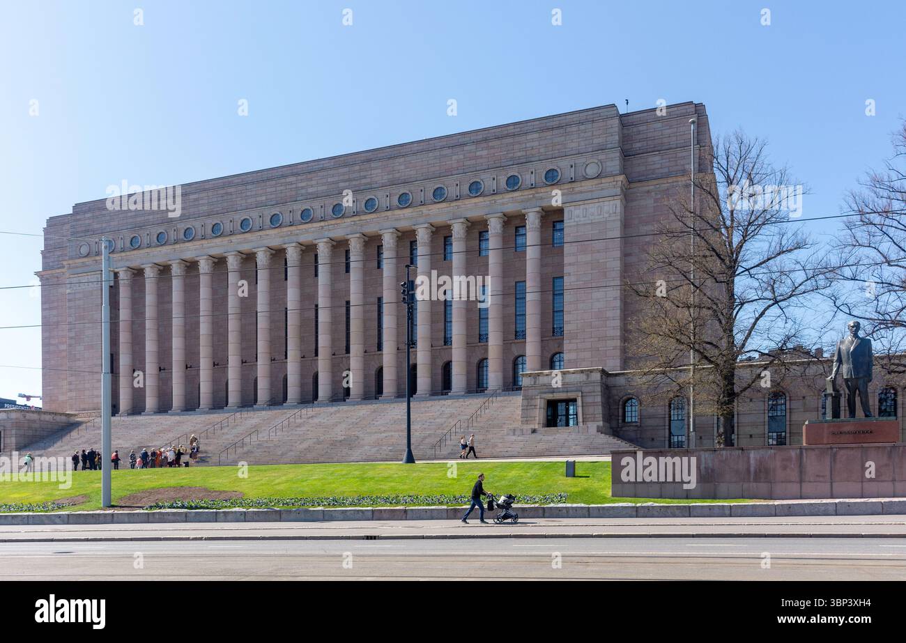 Le Parlement (Eduskunta), Mannerheiminaukio, Centre, ville d'Helsinki, région d'Uusimaa (Nyland), République de Finlande Banque D'Images