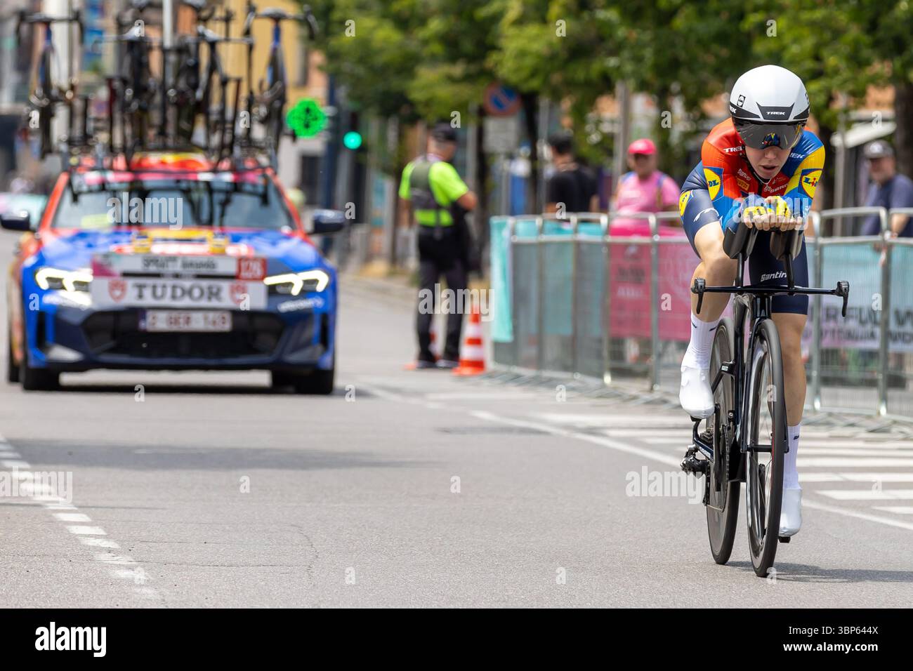 Bergame, Italie. 06 juillet 2025. SPRATT Amanda (AUS) Lidl - Trek, pendant Bergamo-Bergamo Tudor ITT, Giro d'Italia Women 2025, Bergame, Italie le 6 juillet 2025 pendant Giro d'Italia Women - étape 1 - Bergamo/Bergamo, course Giro d'Italia à Bergame, Italie, 06 juillet 2025 crédit : Independent photo Agency/Alamy Live News Banque D'Images