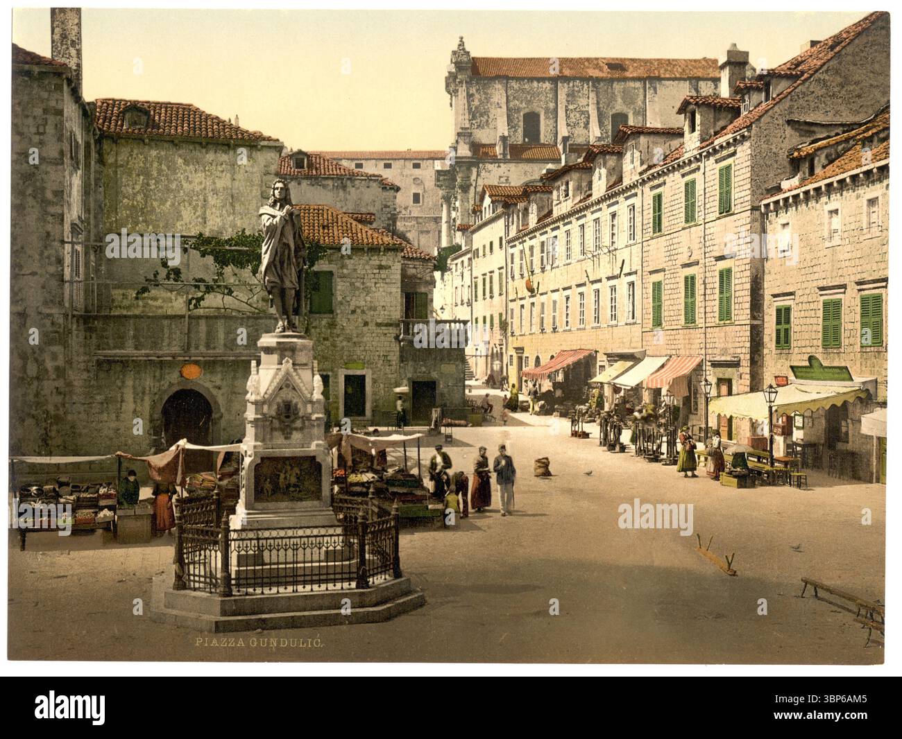 Tirage photochrom vintage de Gundulic Square à Dubrovnik (Raguse), Dalmatie, Croatie, Europe vers 1890-1900 Banque D'Images