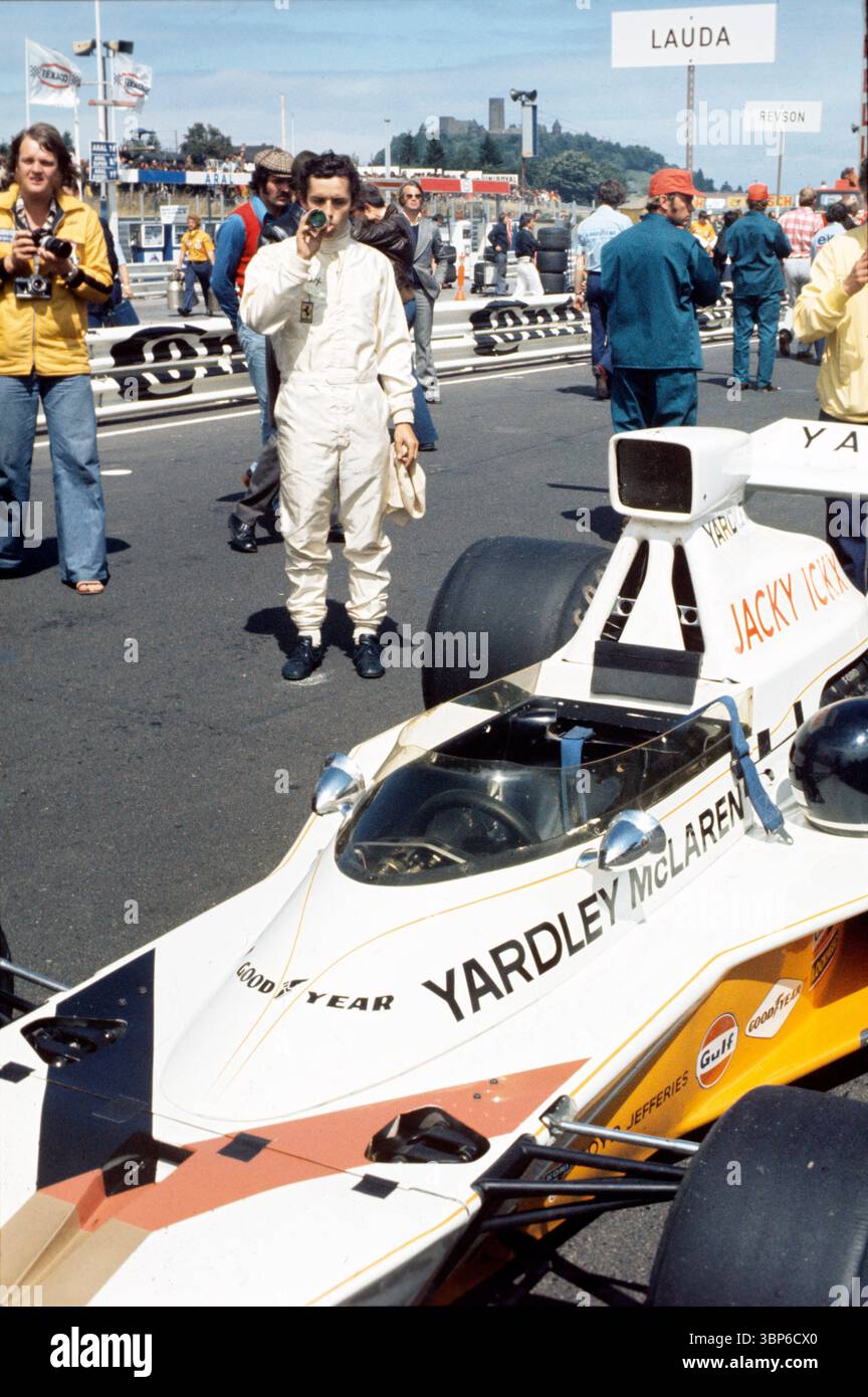 Jacky Ickx 1973 - Yardley McLaren M23 - Grand Prix d'Allemagne de F1 - Nürgburgring - Nordschleife - Banque D'Images