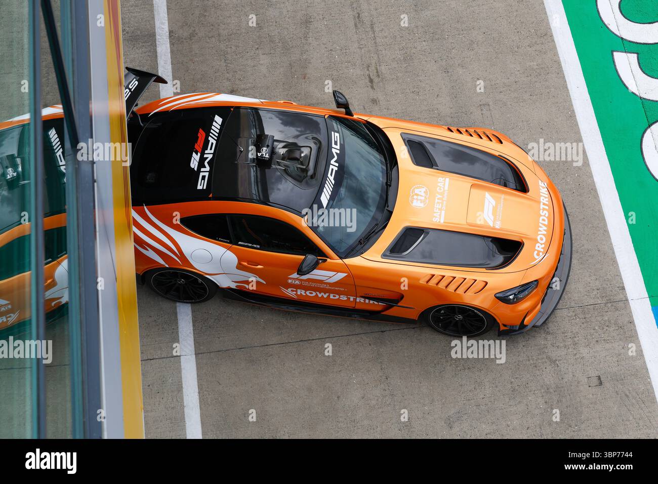 FIA Mercedes-AMG GT Black Series Safety car lors du Grand Prix de Grande-Bretagne de formule 1 Qatar Airways 2025, 12ème manche du Championnat du monde de formule 1 FIA 2025 du 4 au 6 juillet 2025 sur le circuit de Silverstone, à Silverstone, au Royaume-Uni Banque D'Images