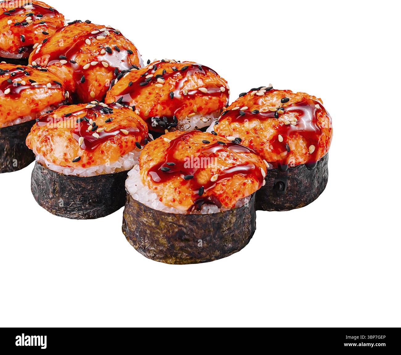 Nourriture, petits pains de sushi recouverts de sauce épicée et de graines de sésame sont couchés sur un fond blanc Banque D'Images