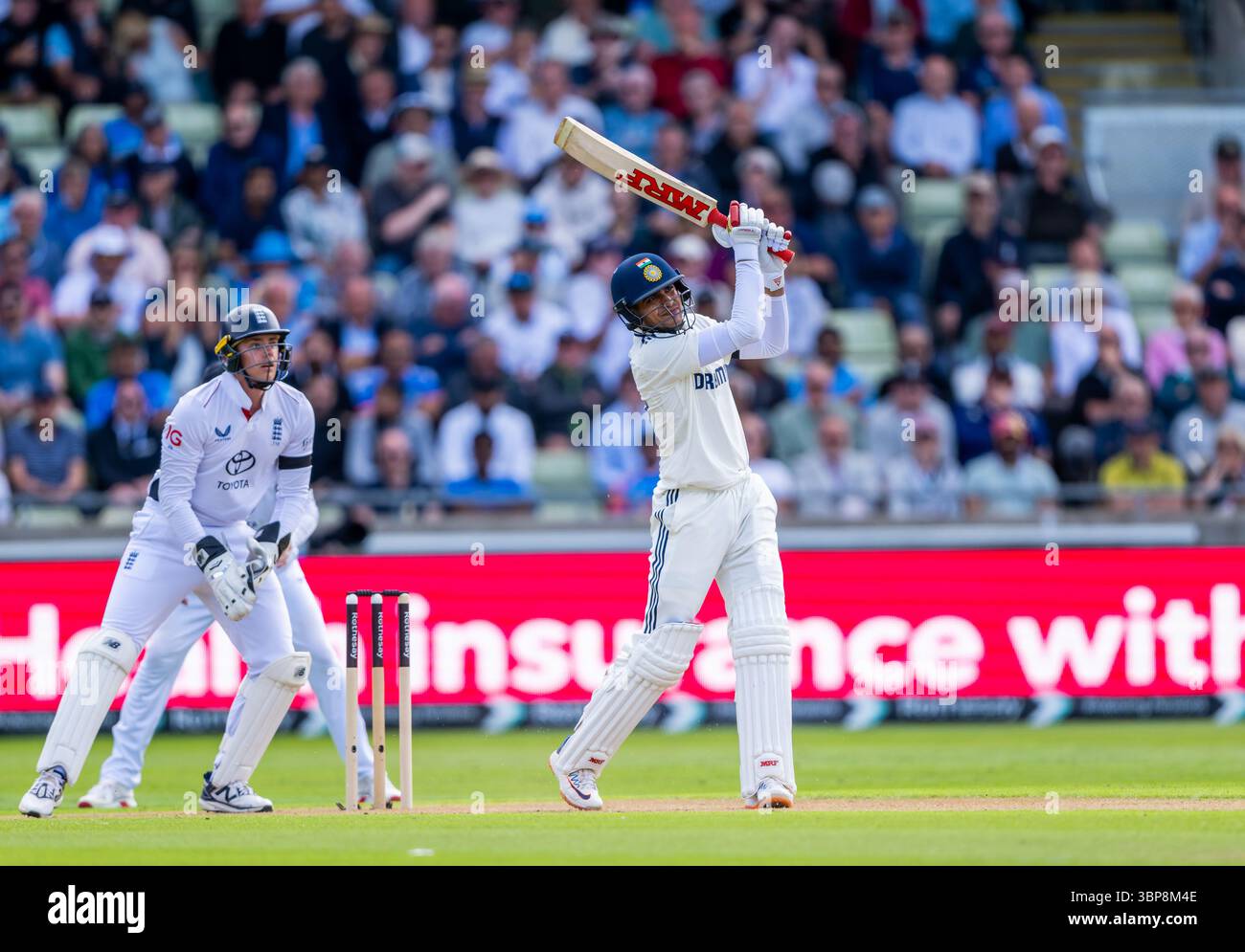 Shubman Gill battant pour l'Inde dans le 2e Rothesay test match entre l'Angleterre et l'Inde Banque D'Images
