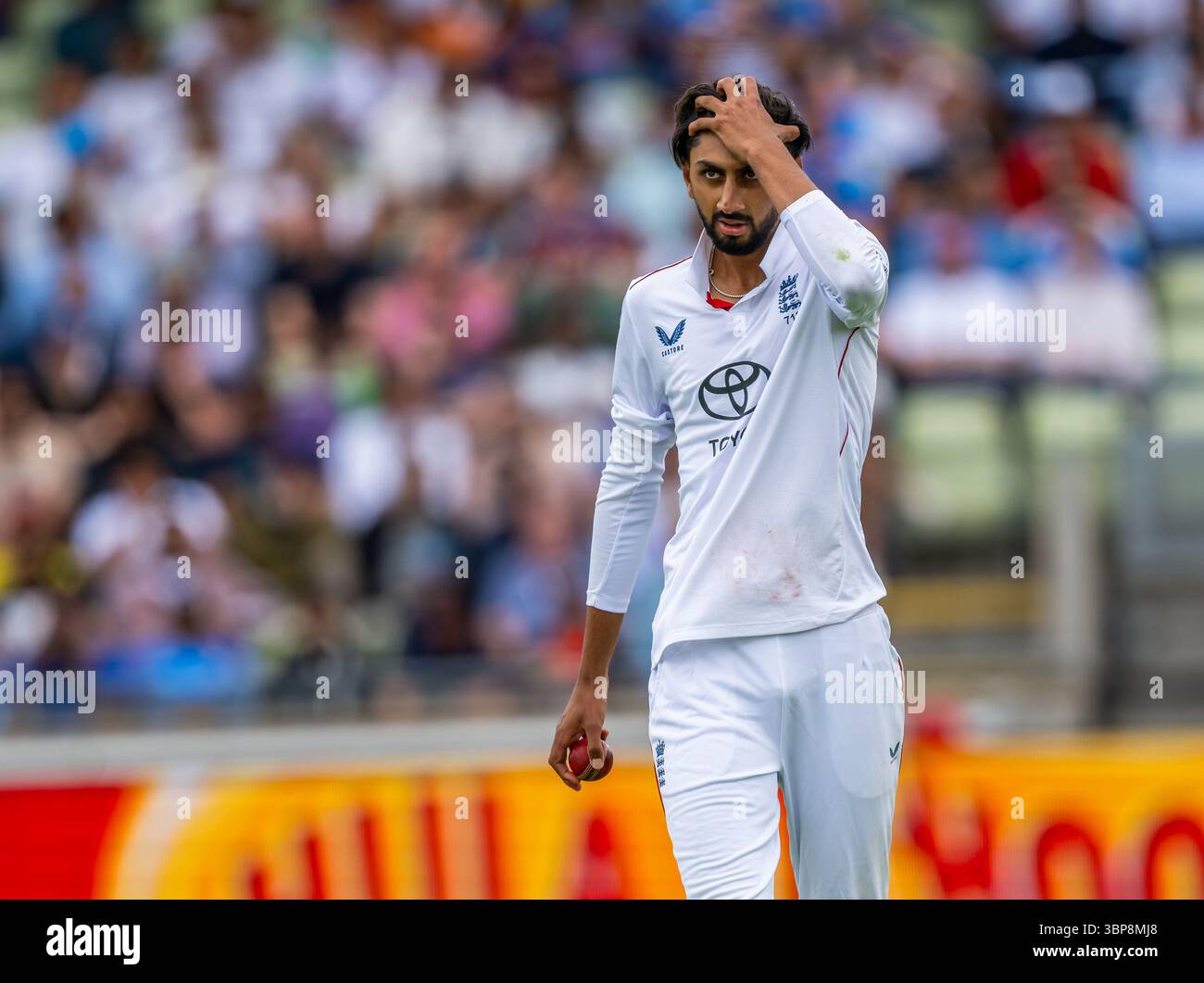Shoaib Bashir pour l'Angleterre au quatrième jour du 2e Rothesay test match entre l'Angleterre et l'Inde Banque D'Images