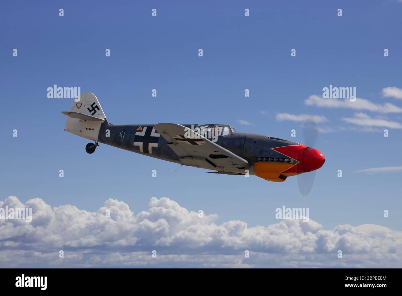 BF 109G au-dessus de Boundary Bay Canada Banque D'Images