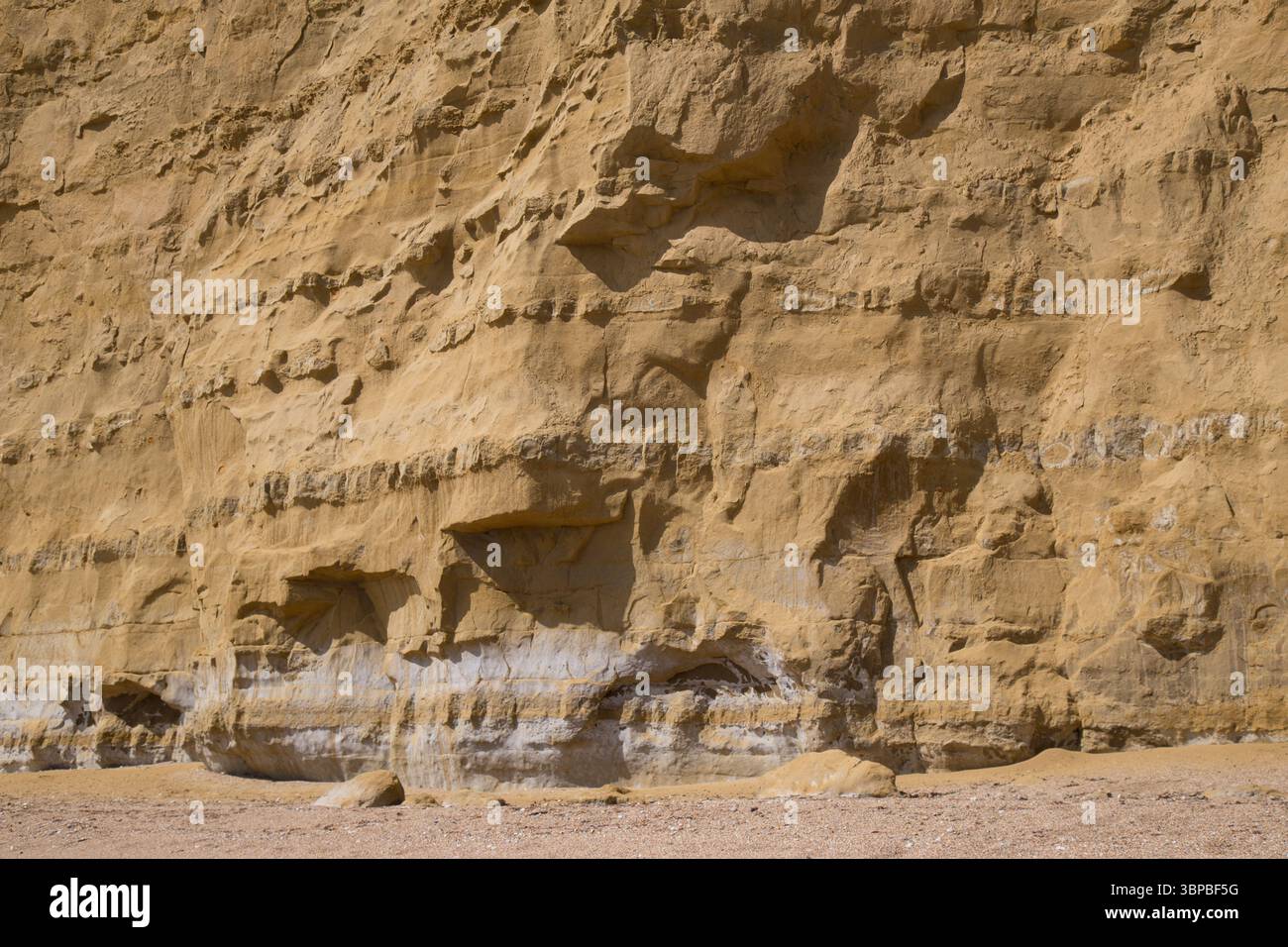 Parois rocheuses côtières jurassiques Banque D'Images