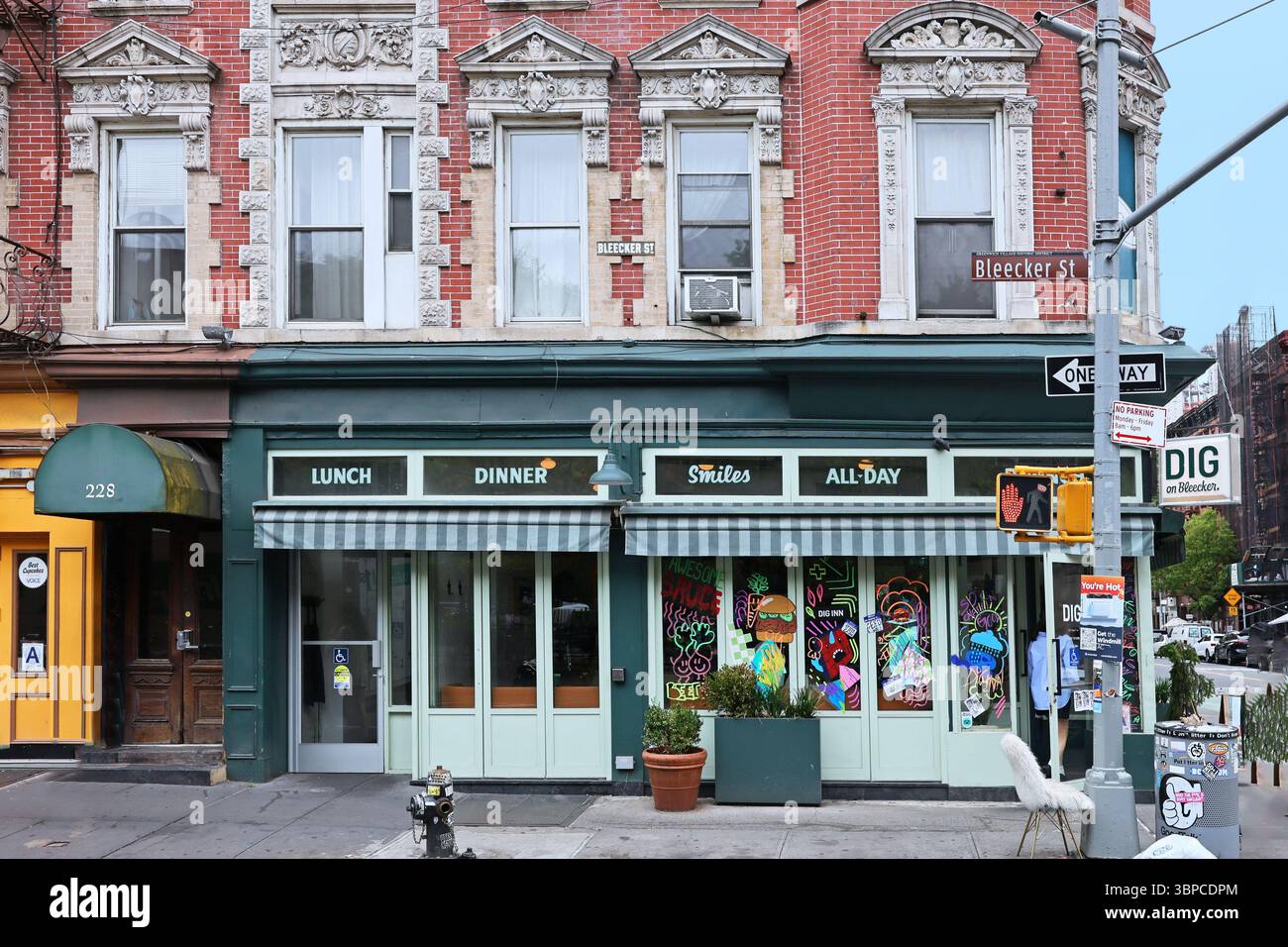 Restaurant dans un ancien bâtiment orné, quartier Greenwhich Villager de New York Banque D'Images