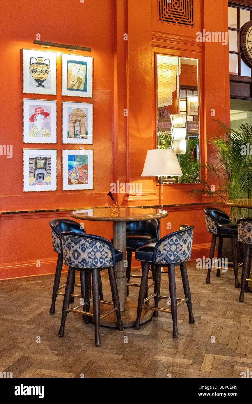 Bar Coral Room à l'hôtel Bloomsbury, Tottenham court Road, Londres, Angleterre Banque D'Images