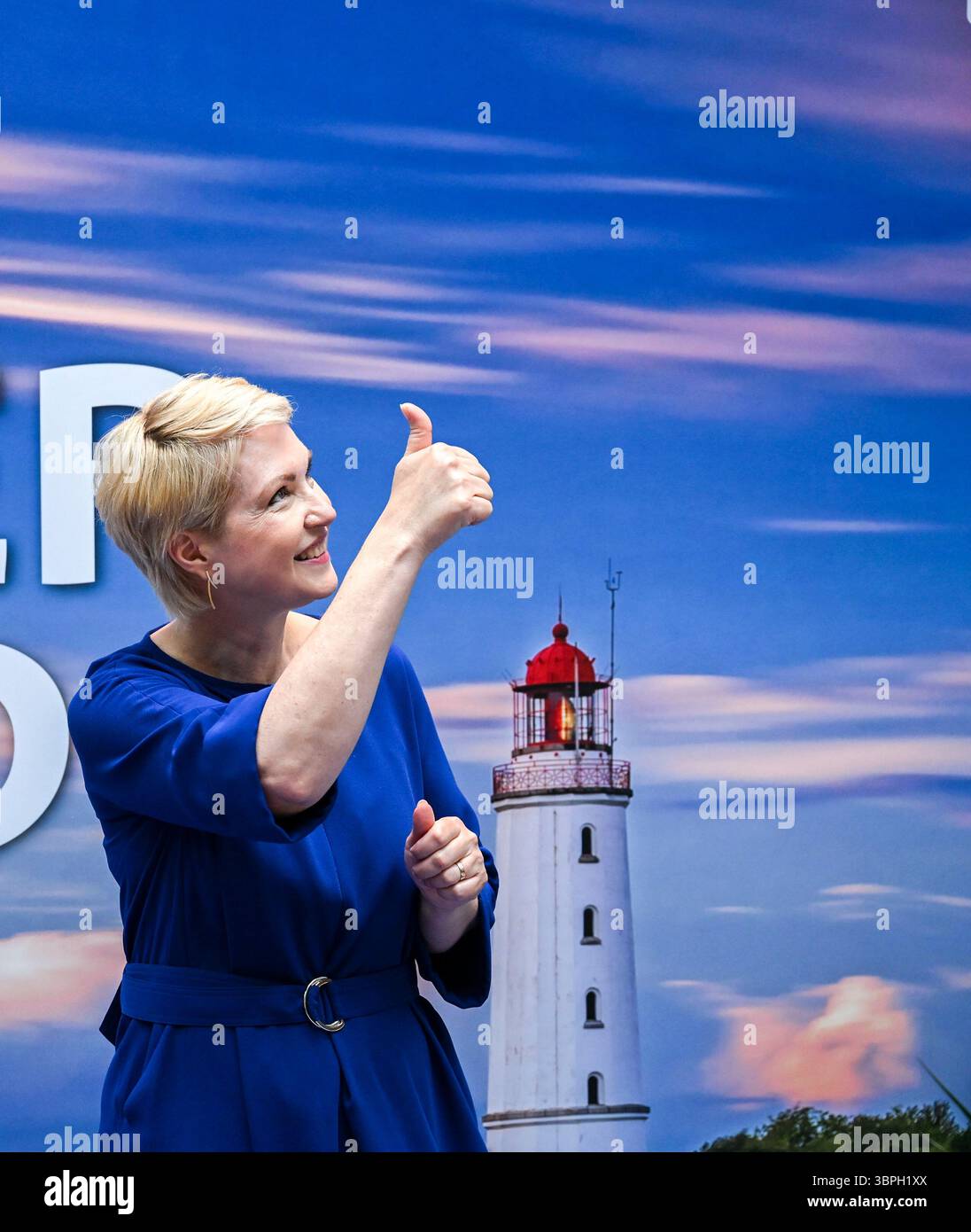 Berlin, Allemagne. 07 juillet 2025. Manuela Schwesig (SPD), ministre-présidente de Mecklembourg-Poméranie occidentale, lors de la soirée d'été MV à la représentation de l'État de Mecklembourg-Poméranie occidentale. Crédit : Jens Kalaene/dpa/Alamy Live News Banque D'Images