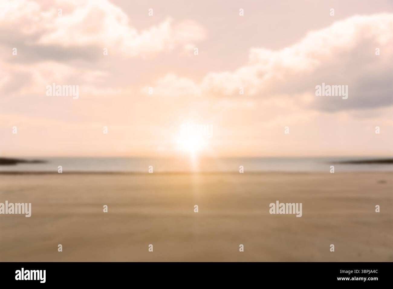 Plage contre le ciel pendant le coucher du soleil Banque D'Images
