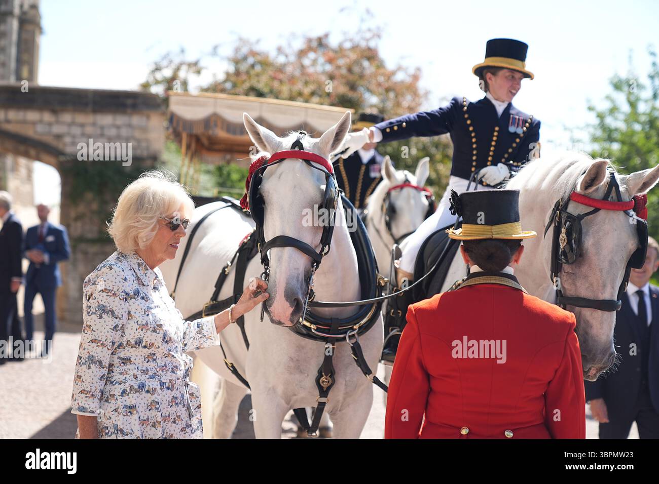 La reine Camilla au château de Windsor, Berkshire, le deuxième jour de la visite d'État du président français au Royaume-Uni. Date de la photo : mercredi 9 juillet 2025. Banque D'Images