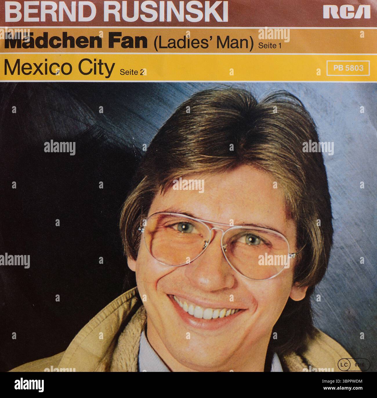 Vinyle simple vintage de 7', Bernd Rusinski, Girl Fan, 1980 Banque D'Images