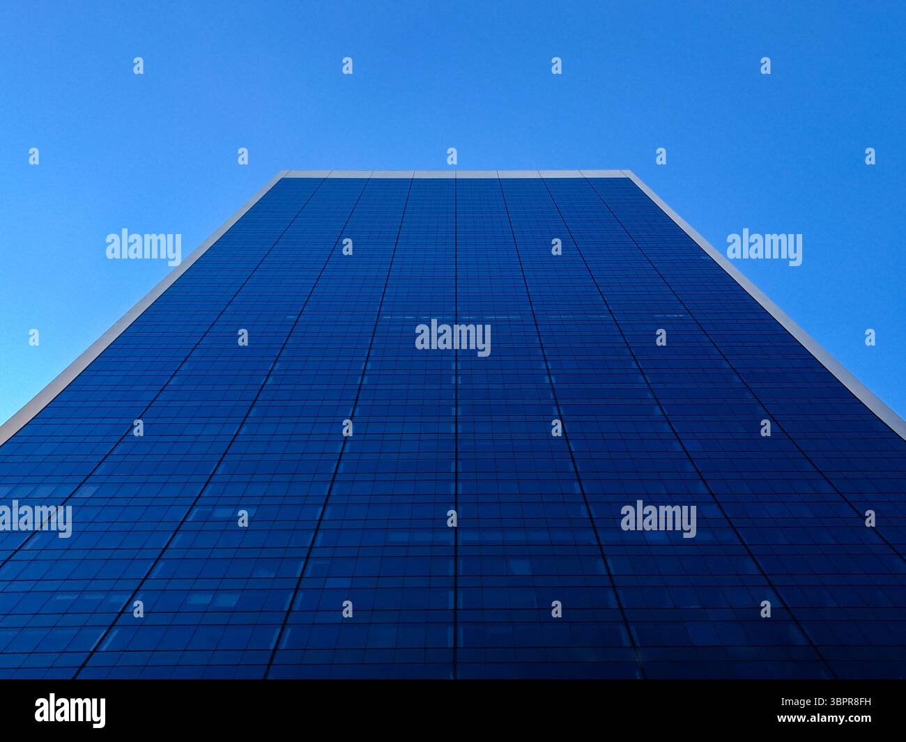 Manhattan, New York - 15 février 2019 : le Solow Building au 9 West 57th à New York Banque D'Images