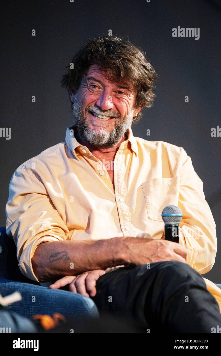 Giovanni Soldini, marin italien primé, se produit au festival Nuovimondi à Cuneo, en Italie. Banque D'Images