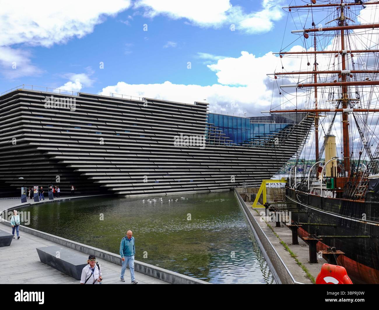 V&A Design Museum and Royal Research Ship Discovery, Dundee, Écosse, Royaume-Uni. Banque D'Images