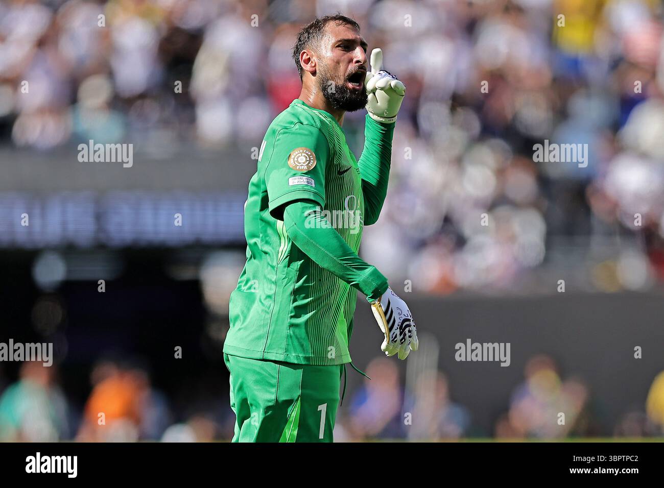 East Rutherford, États-Unis. 09 juillet 2025. Le gardien de but du PSG Gianluigi Donnarumma célèbre le quatrième but de son équipe, marqué par Goncalo Ramos lors du match entre le PSG et le Real Madrid C.F. pour la demi-finale de la Coupe du monde des clubs FIFA 2025, au MetLife Stadium d'East Rutherford, États-Unis, le 9 juillet 2025. Photo : Heuler Andrey/DiaEsportivo/Alamy Live News crédit : DiaEsportivo/Alamy Live News Banque D'Images