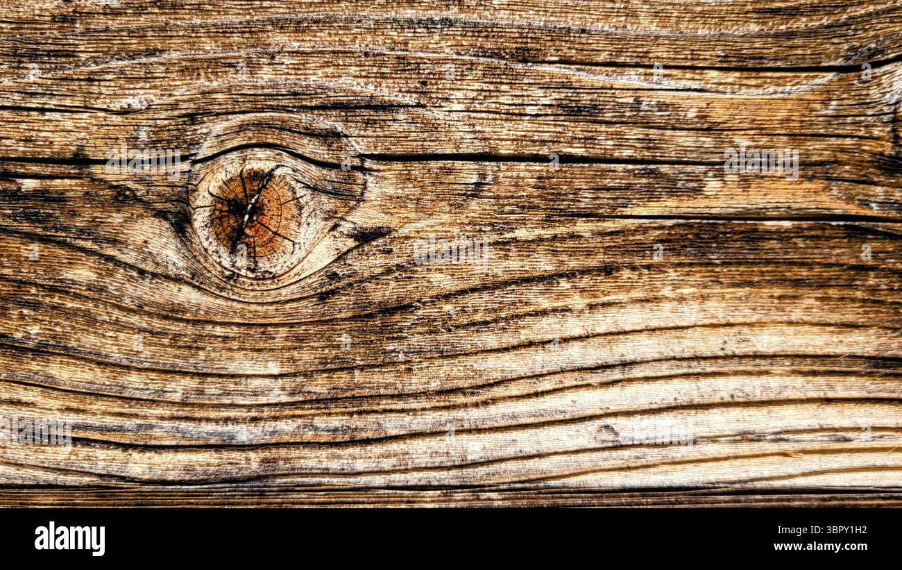 Fond en bois naturel avec de riches tons bruns brûlés par le soleil et des structures de grain de bois visibles Banque D'Images