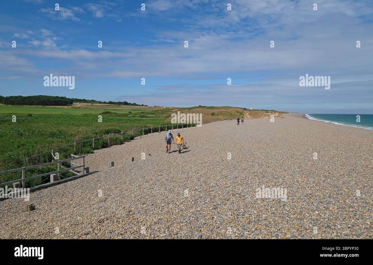 plage de galets de weybourne, nord du norfolk, angleterre Banque D'Images