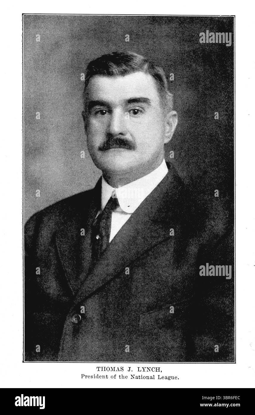 20 juin 2020, États-Unis : Thomas J. Lynch, président de la Ligue nationale, Spalding's Official Baseball Guide, A.G. Spalding & Bros, American Sports Publishing Company, mars 1910 (crédit image : © JT Vintage/Glasshouse via ZUMA Wire) Banque D'Images