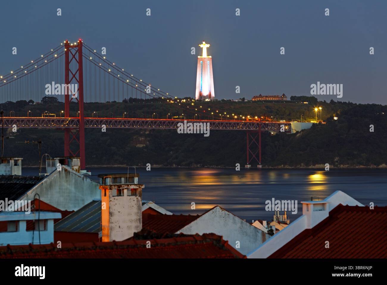 Pont 25 de Abril, Lisbonne, Portugal Banque D'Images