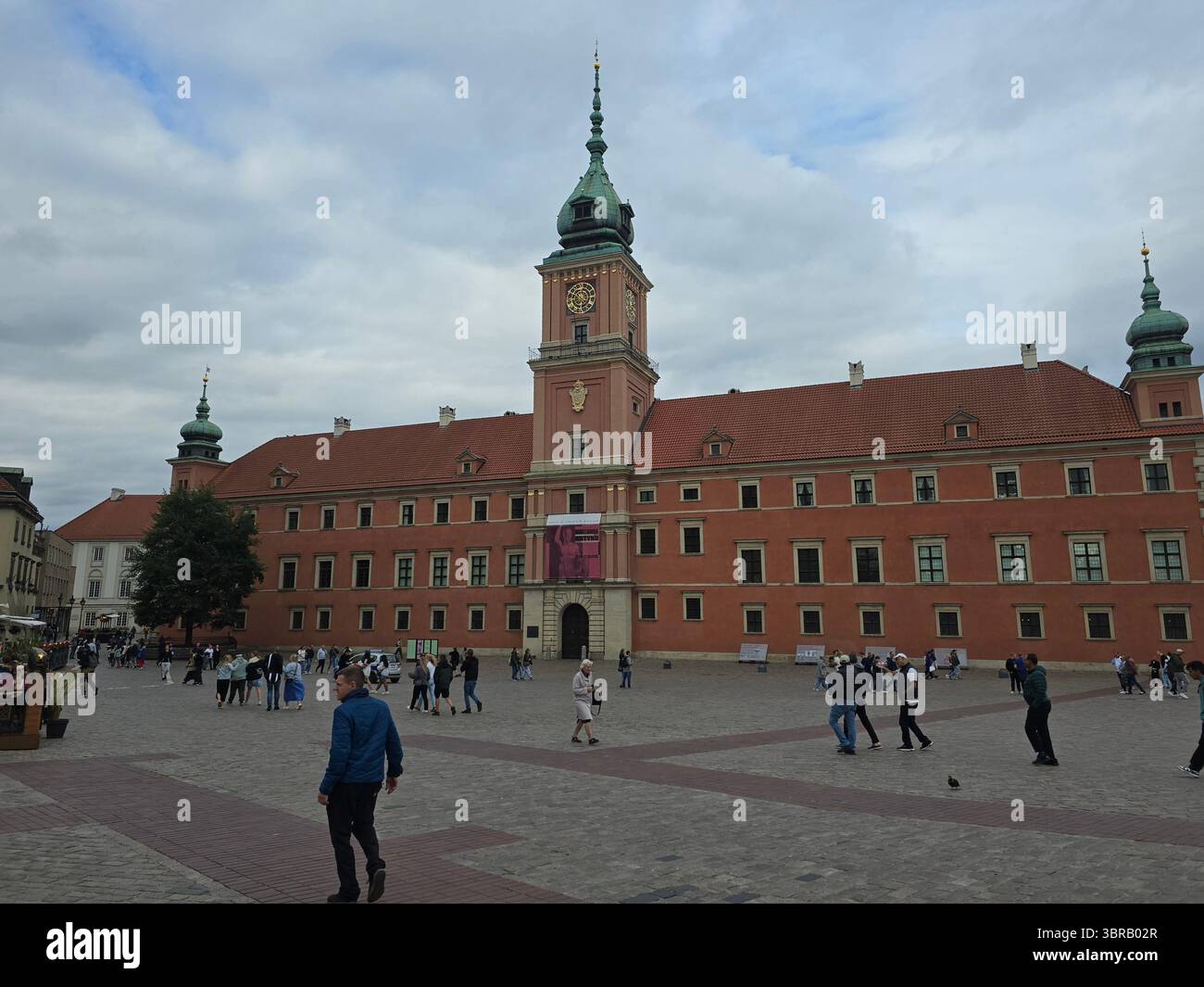 Le Palais Royal dans la vieille ville de Varsovie, Pologne. - Image de stock capturée avec un smartphone