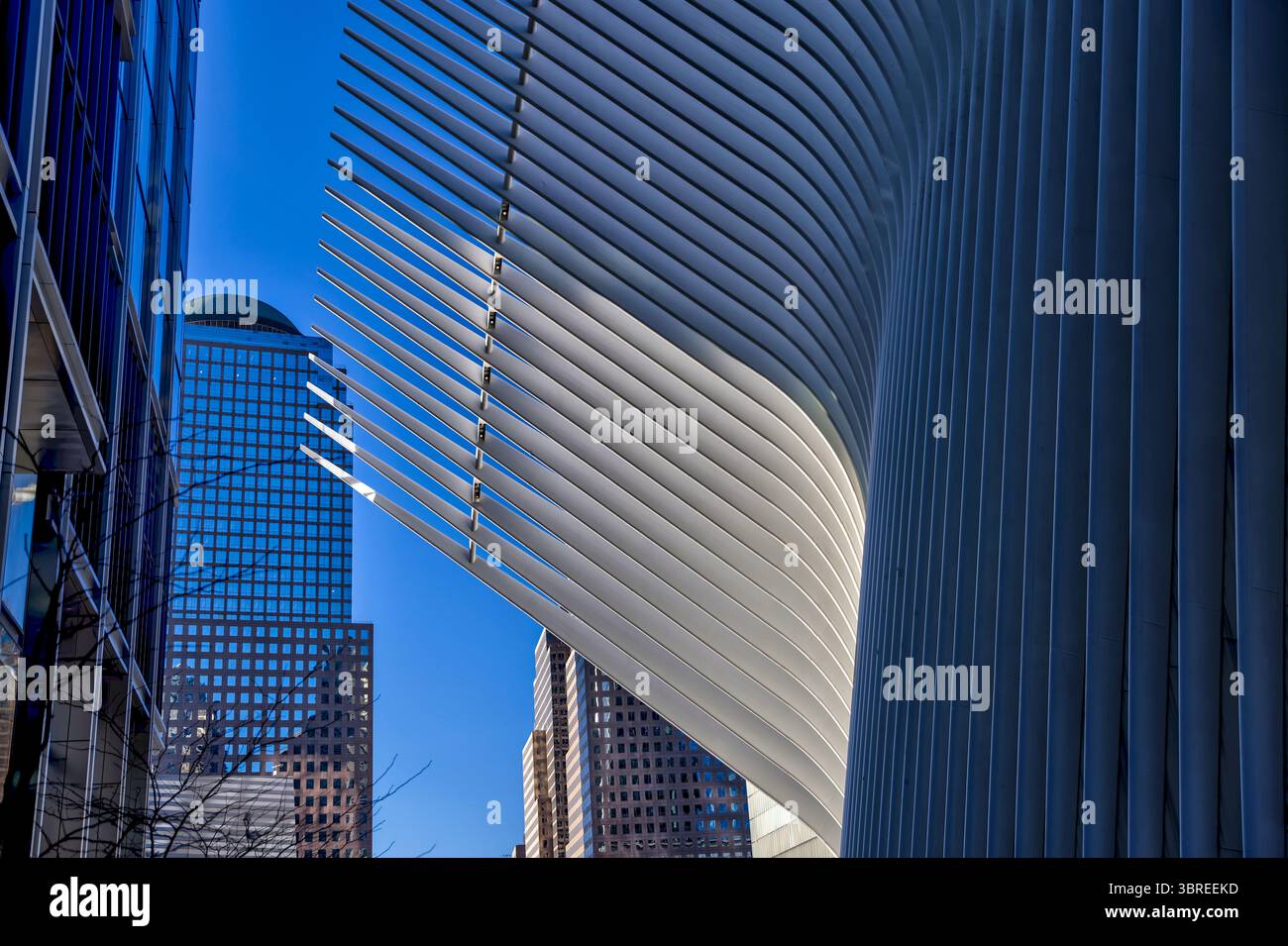 New York, New York - 18 février 2022 : Oculus World Trade Center, conçu par Santiago Calatrava à New York Banque D'Images