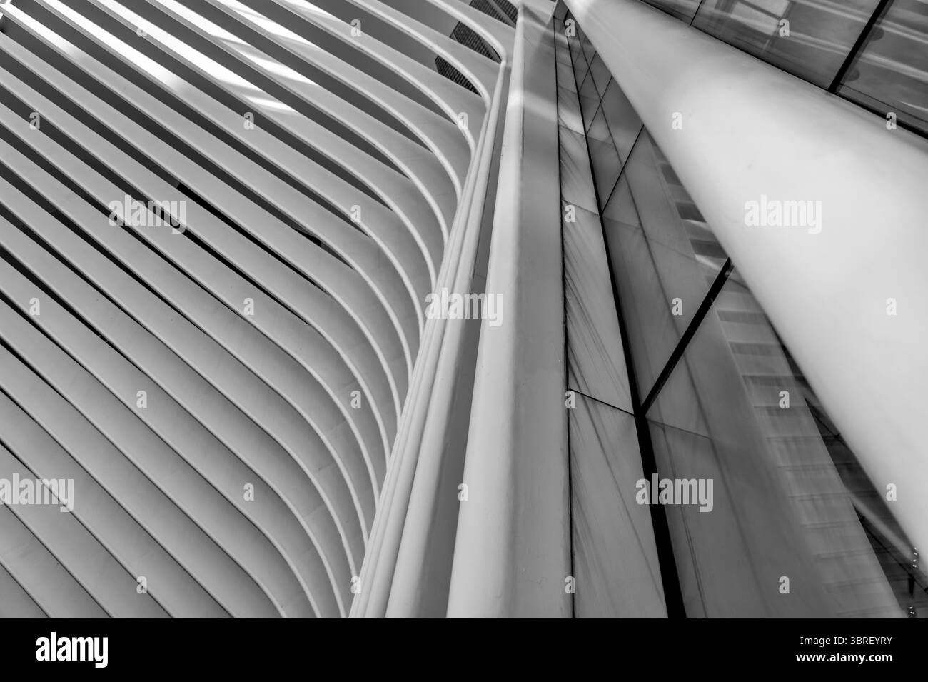 New York, New York - 18 février 2022 : Oculus World Trade Center, conçu par Santiago Calatrava à New York Banque D'Images