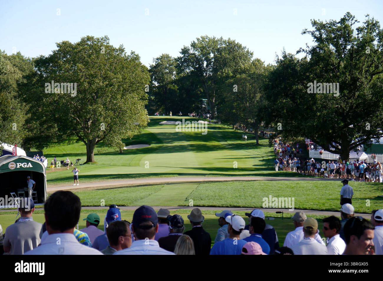 Scène du 14e green le troisième jour du championnat PGA 2013, Oak Hill Country Club, Rochester, New York, USA Picture Credit : Mark Newcombe / visionsingolf.com le championnat PGA 2013, la 95e édition du tournoi, s'est déroulé du 8 au 11 août 2013 au Oak Hill Country Club (East course) à Rochester, New York. Banque D'Images