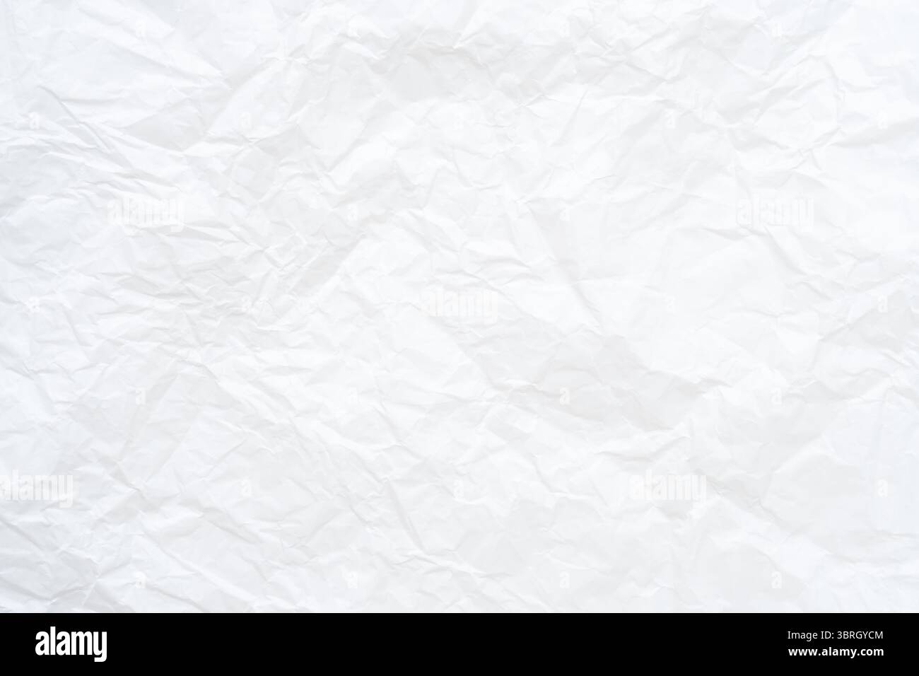 Vue de dessus et plein cadre de texture de papier blanc froissé ou froissé est utilisé comme texture de fond de papier blanc froissé dans le travail d'art décoratif. Banque D'Images