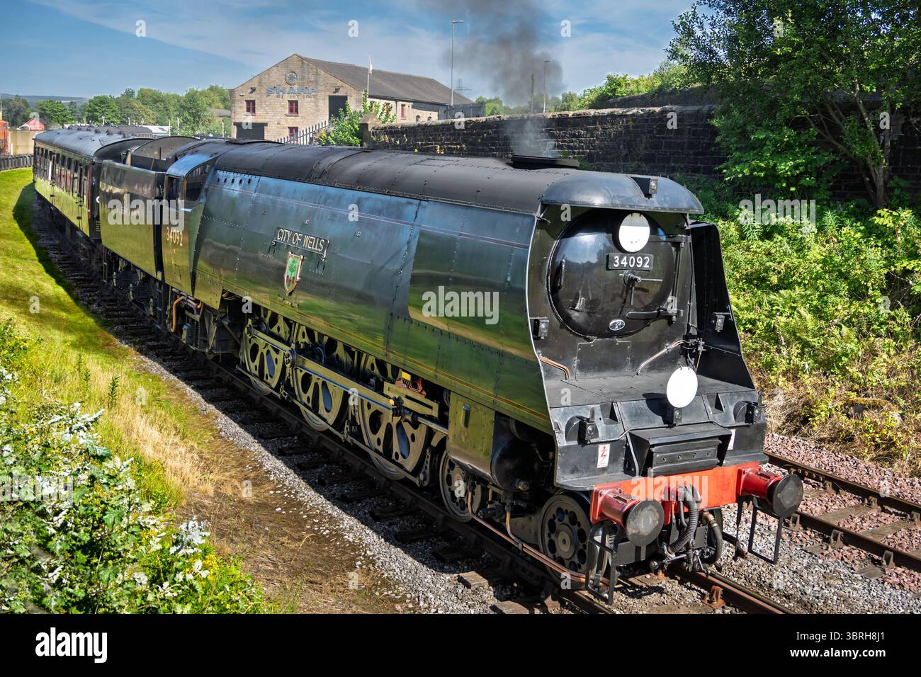 British Railways a harcelé West Country Pacific 4-6-2 N. 34092 ville de Wells vue à la gare de Heywood dans l'est du Lancashire. Lancashire Nord Ouest Banque D'Images