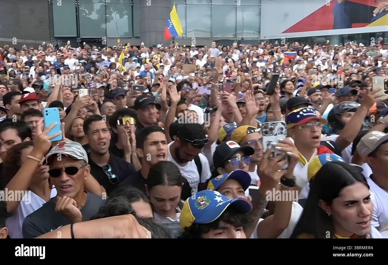 Manifeste contra el fraude electric en Venezuela en julio de 2024. Banque D'Images