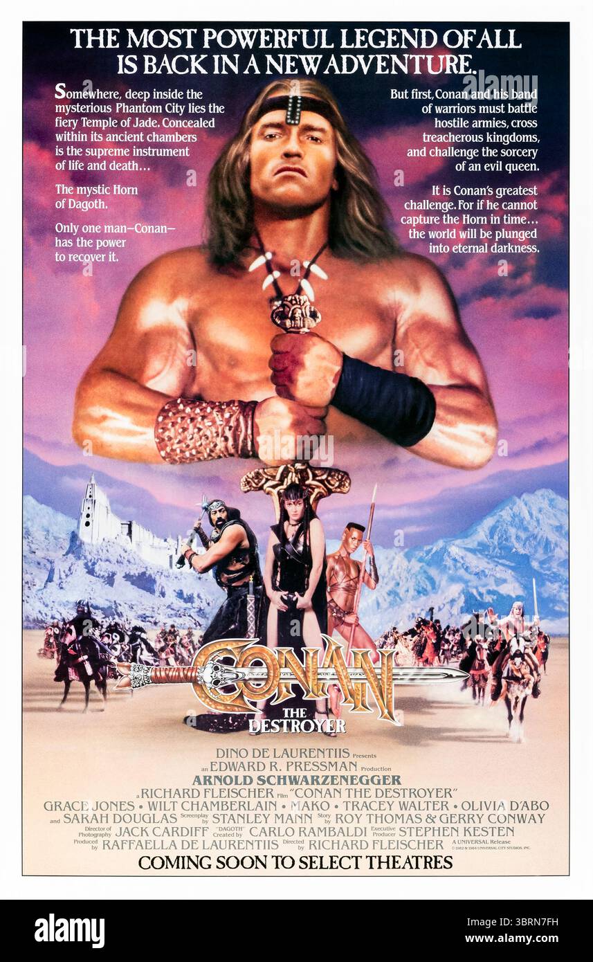 Conan the Destroyer (1984) réalisé par Richard Fleischer et mettant en vedette Arnold Schwarzenegger, Grace Jones et Wilt Chamberlain. Conan se lance dans une quête pour récupérer un artefact magique et protéger une princesse. Photographie d'une affiche originale US Advance de 1984 À USAGE ÉDITORIAL EXCLUSIF. Crédit : BFA / Universal Pictures Banque D'Images