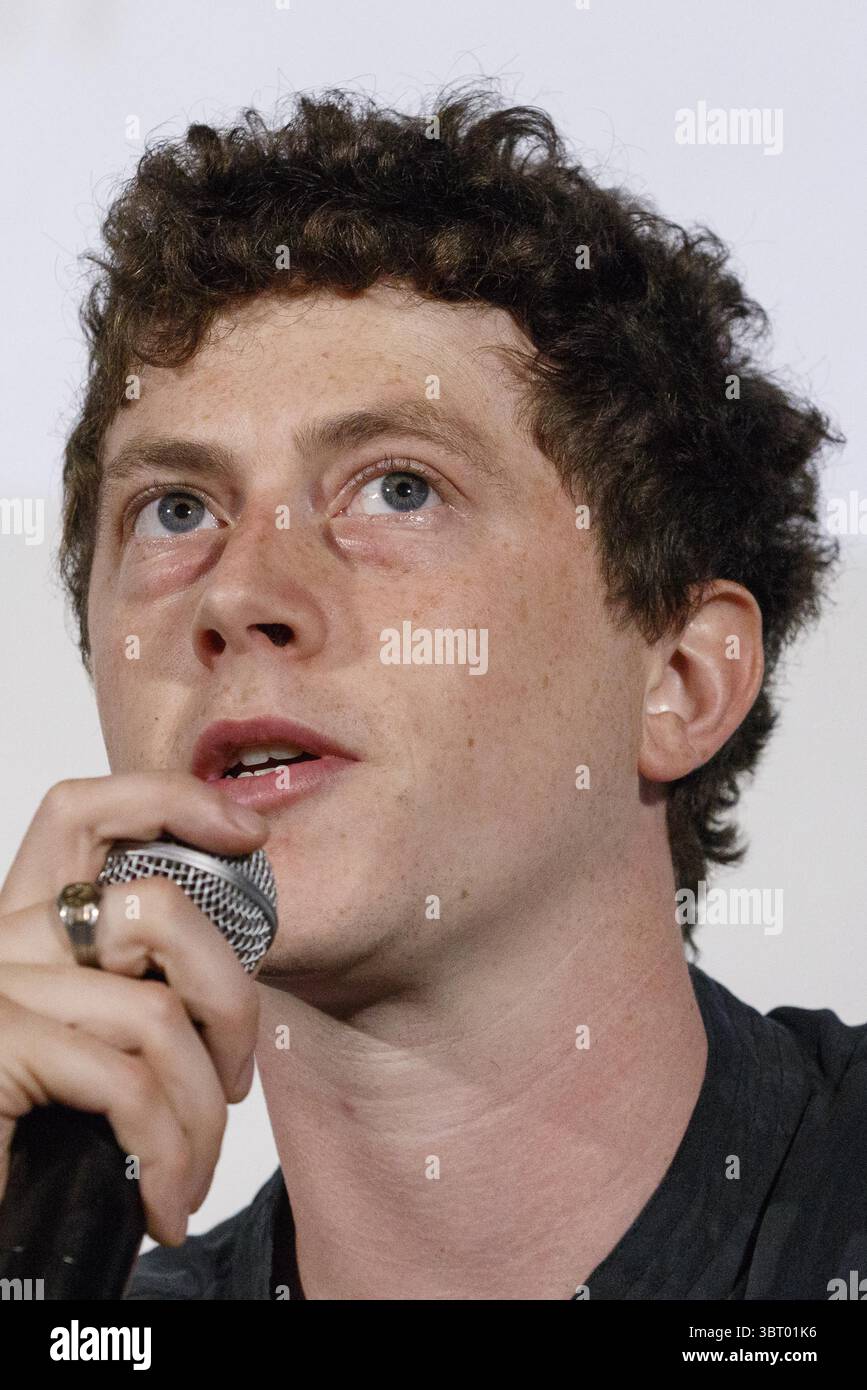 23 juin 2018 - Yokohama, Japon - L'acteur français Finnegan Oldfield intervient lors d'un talk-show pour le film ''Marvin ou la belle education'' lors du Festival du film Français au Japon 2018 à Yokohama, Japon. Après la projection du film ''Marvin ou la belle éducation'', la réalisatrice Anne Fontaine et l'acteur Finnegan Oldfield ont échangé leurs points de vue et répondu aux questions des médias et des fans dans le cadre du Festival du film Français au Japon 2018 qui s'est tenu jusqu'au 24 juin. (Crédit image : © Rodrigo Reyes Marin/via ZUMA Wire via ZUMA Wire) Banque D'Images