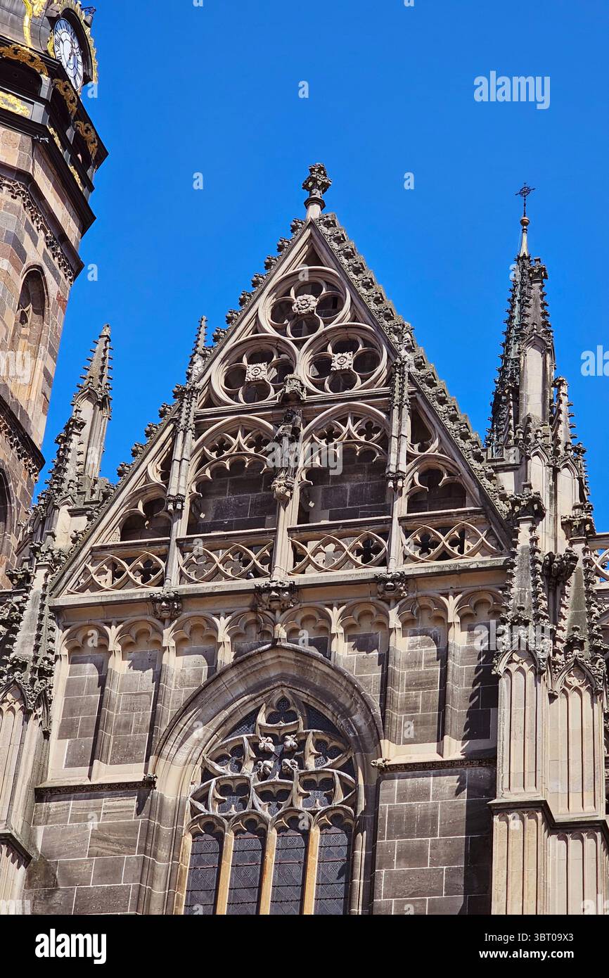 Détail de la cathédrale de la nouvelle Elizabeth à Kosice, Slovaquie Banque D'Images Détail de la cathédrale de la nouvelle Elizabeth à Kosice, Slovaquie Banque D'Images