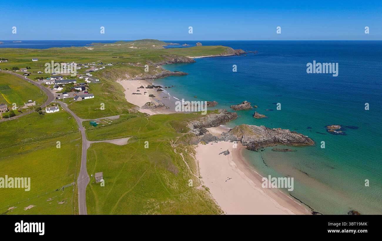 Durness Bay Sutherland Écosse A838 Road campings Durness et Sangomore plages de sable et mer bleu vert Banque D'Images