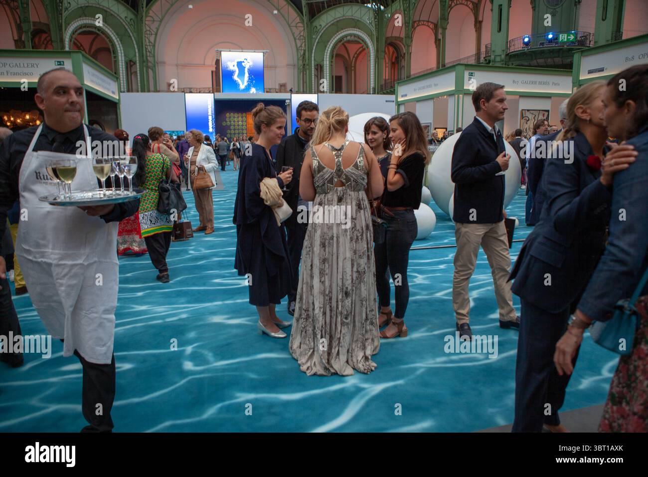 12 septembre 2019, Paris, France : Bahrain Art in Grand Palais, la Biennale Paris, la Foire universelle de l'art, Paris (crédit image : © Ania Freindorf/ZUMA Wire) Banque D'Images
